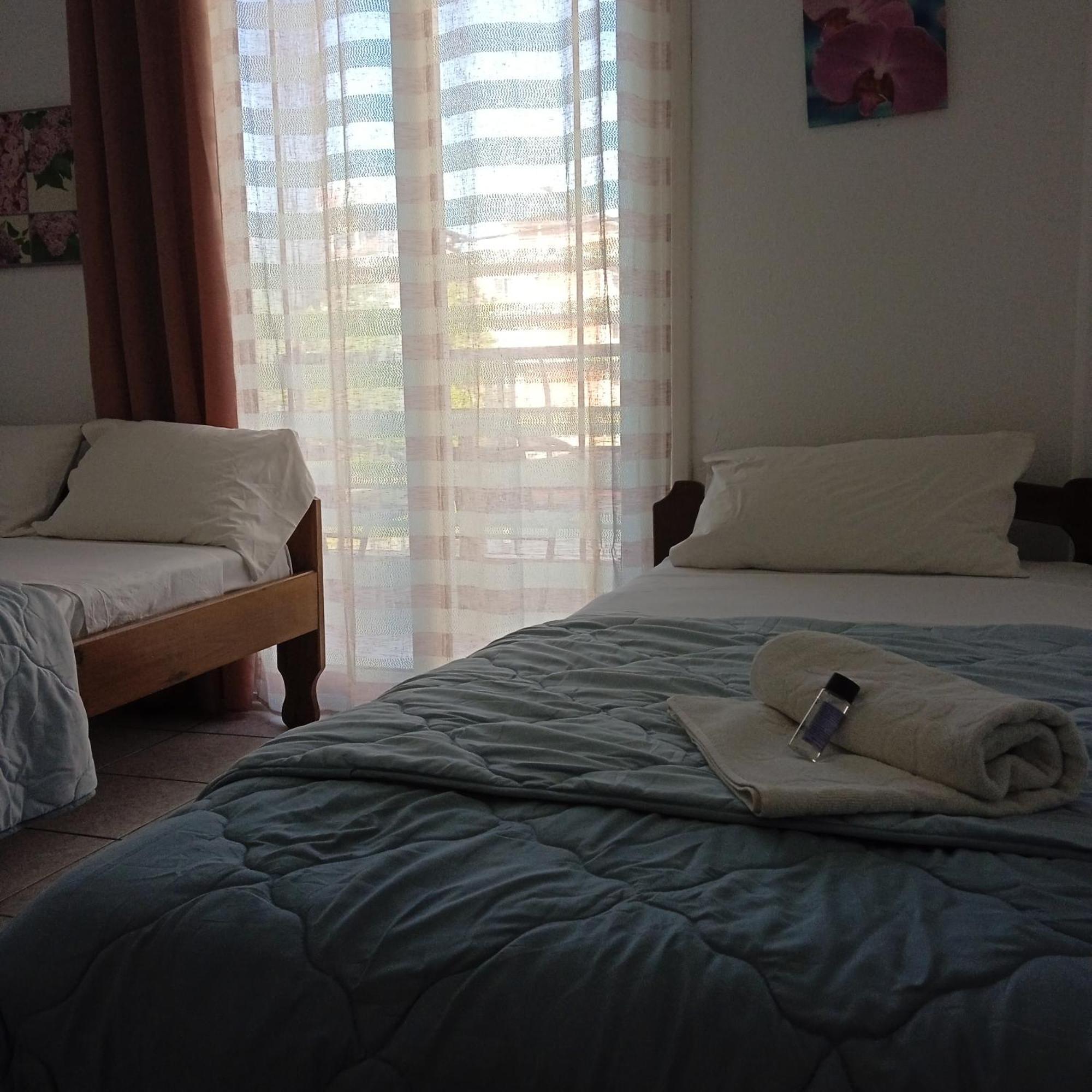 Frini Apartments And Studios Paralia Katerinis Bagian luar foto