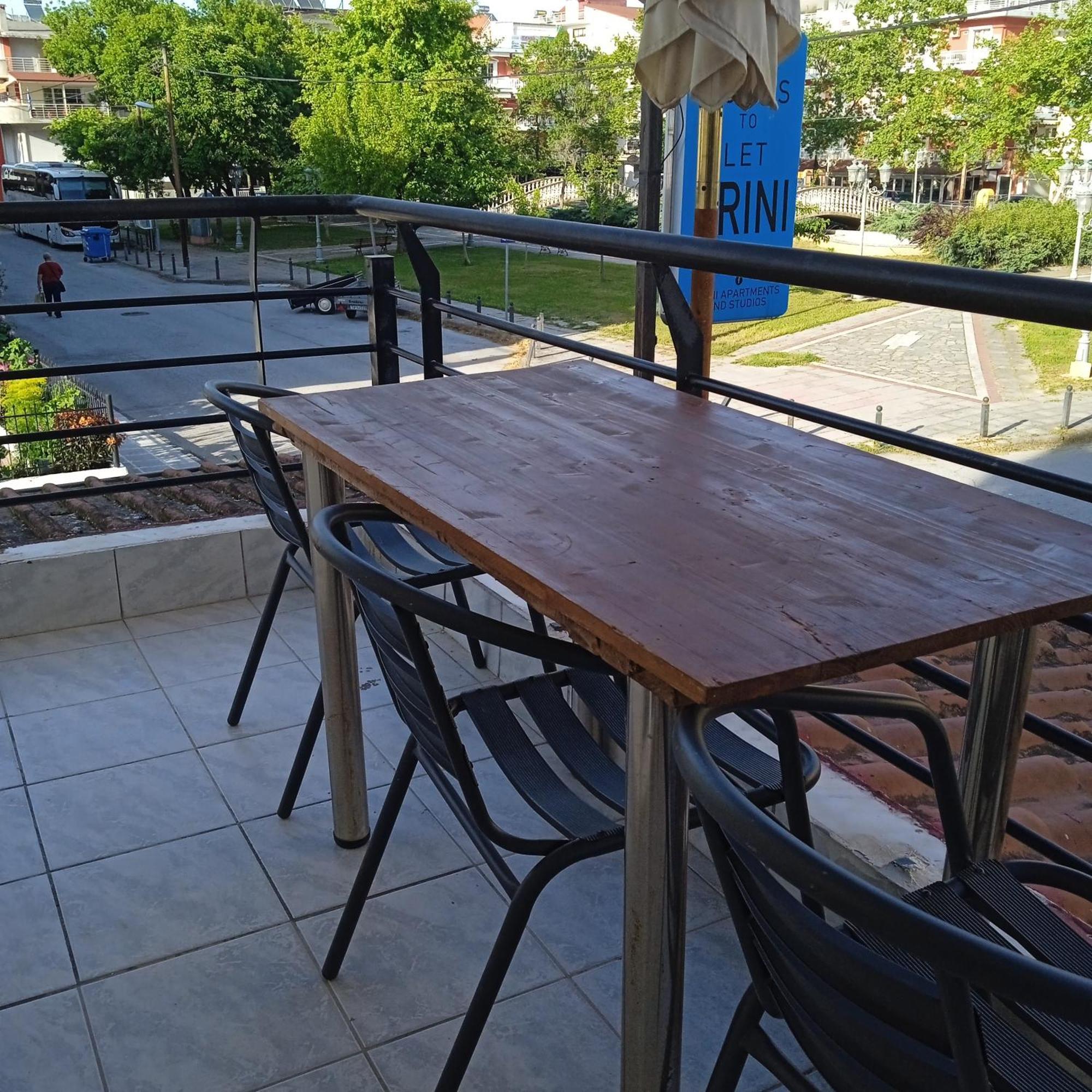Frini Apartments And Studios Paralia Katerinis Bagian luar foto